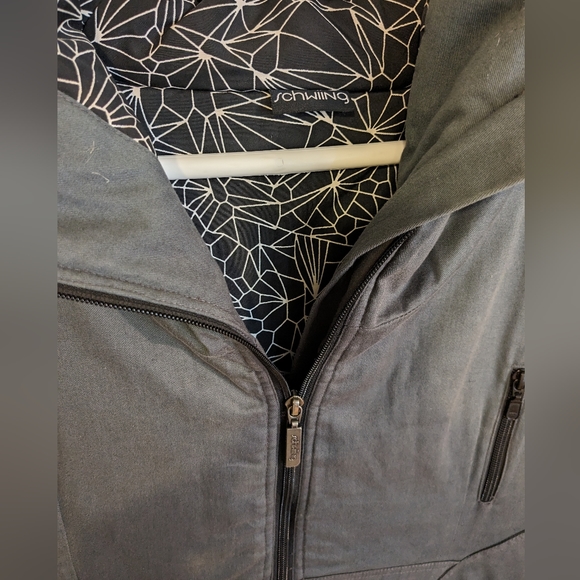 SCHWIING Large Winter Coat - Picture 3 of 8